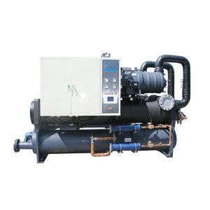 Water cooled chiller with scroll compressor