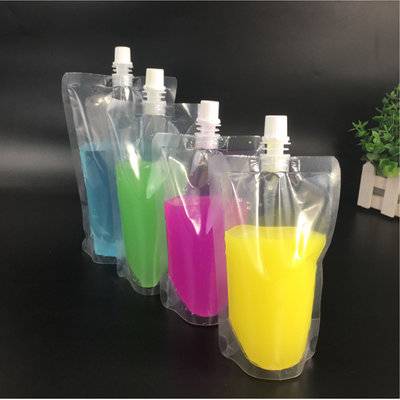 Transparent plastic stand up pouch with spout for 500ml liquid