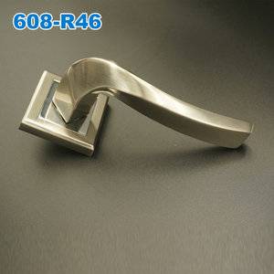 Entrance Handle,door pull up bar,door frame pull up bar,door jamb pull up bar,door pull,door pull handle,glass door knobs,glass door pull,stainless steel door pull,wooden door knob,door handle manufacturer,entrance door knob