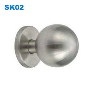 Entrance door handle,door pull knob,handle knob,handle door knob,stainless steel pull handle,rust proof door pull,top quality pull knob,glass door handle,delicate design door knob,furniture pull knob,door handle supplier