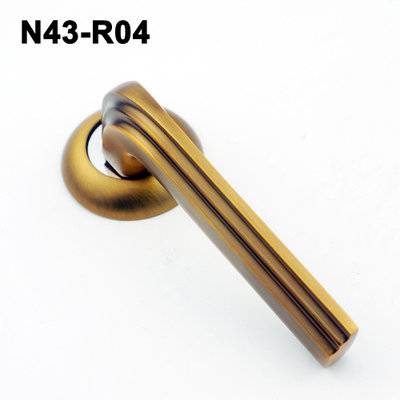 Exteriordoorhandle/Handle Lock/Klamki na krotkim szyldzie/Ukraine door handle/замков N43-R04