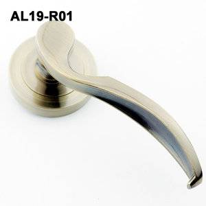 exterior door handle,door handle lock,Klamki na krotkim szyldzie,Ukraine door handle