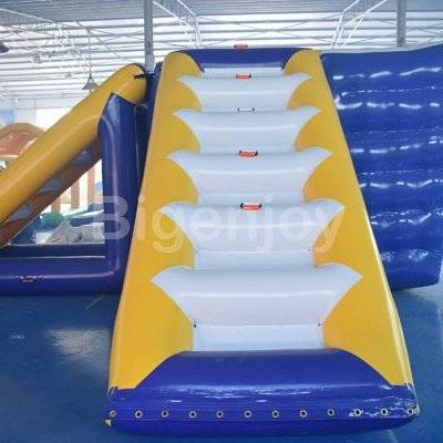 Inflatable Floating Water Tower With Durable Anchor Ring