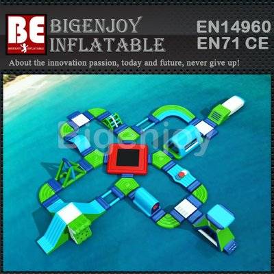 Giant Adult Water Play Games Inflatable Floating Water Park