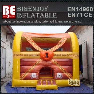 Inflatable treasure box bouncer