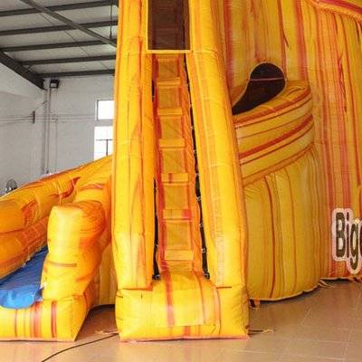 Gaint inflatable Lava Twist water slide