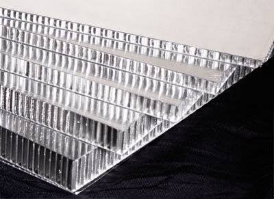Aluminum honeycomb panels for external and internal wall claddings, metal wall cladding