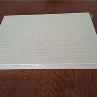 perforated honeycomb panels,sound absorption panels,aluminum honeycomb panels,honeycomb panel for ceilings,coated aluminum honeycomb,sandwich panels,panel system for ceilings,ceiling sandwich panels,sound absorption board,perforated honeycomb panel